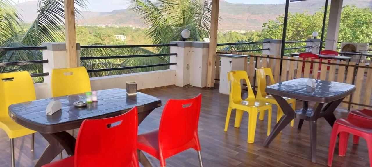 Karla Retreat Resort 로나발라 외부 사진